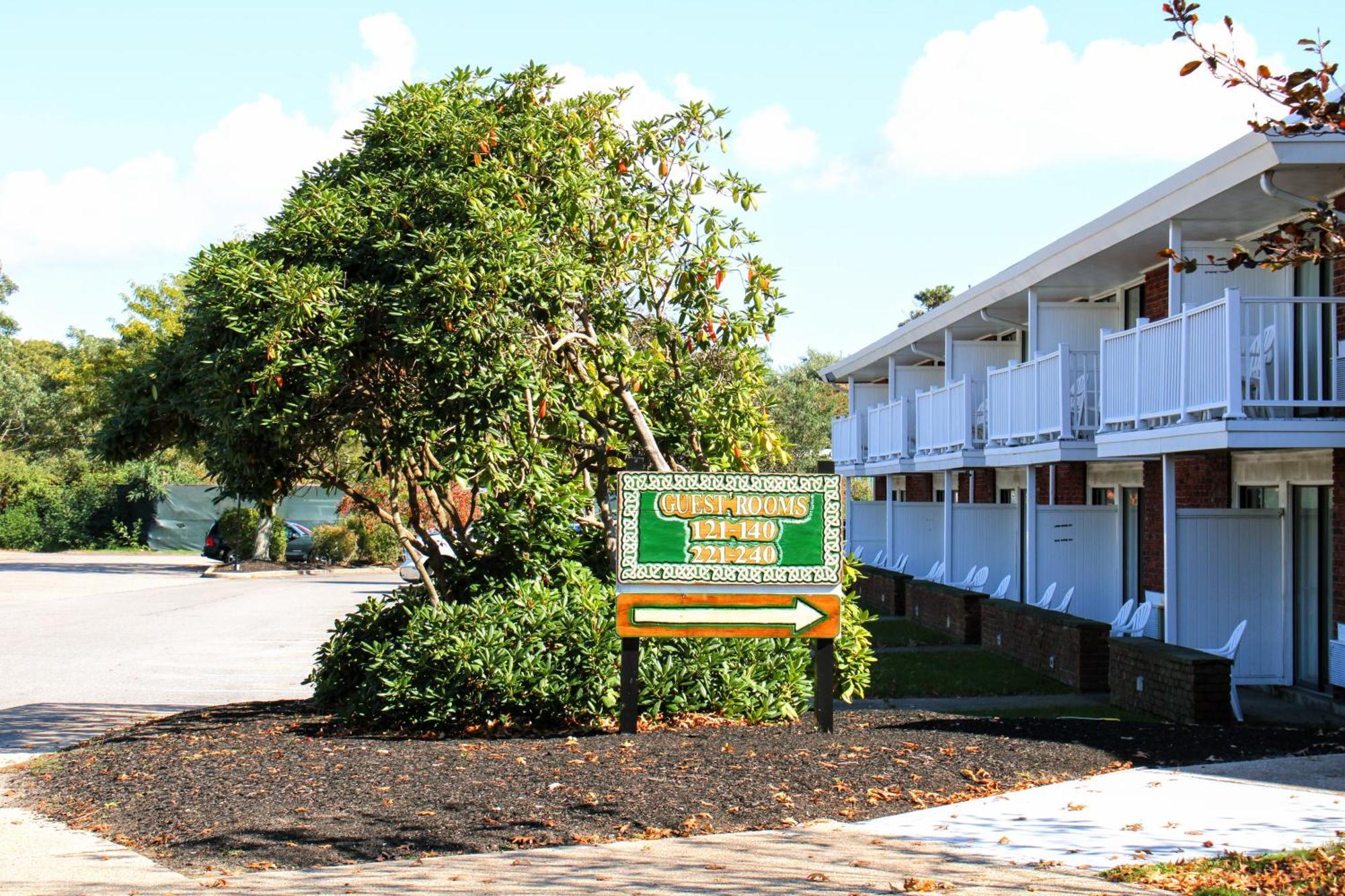 ברנסטייבל Cape Cod Irish Village - The Emerald Resort מראה חיצוני תמונה